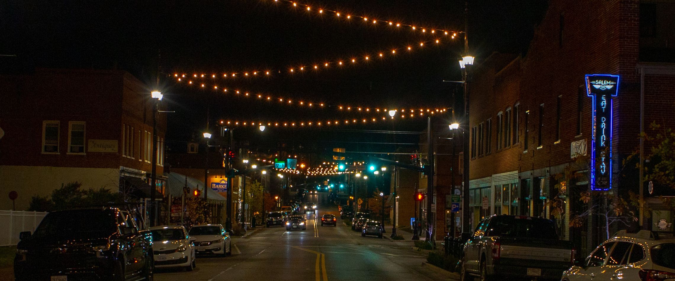 Salem, Virginia at night
